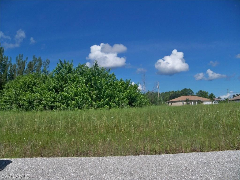 336 SW 24th Pl., Cape Coral, FL 33991