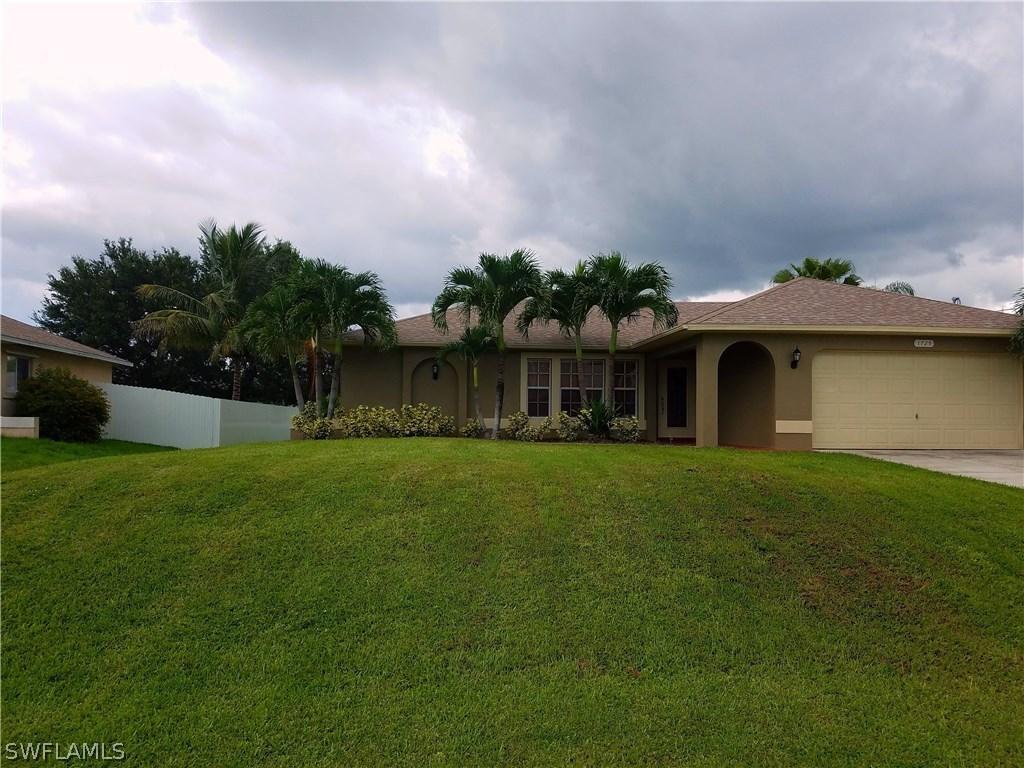 1725 SW 23rd St., Cape Coral, FL 33991
