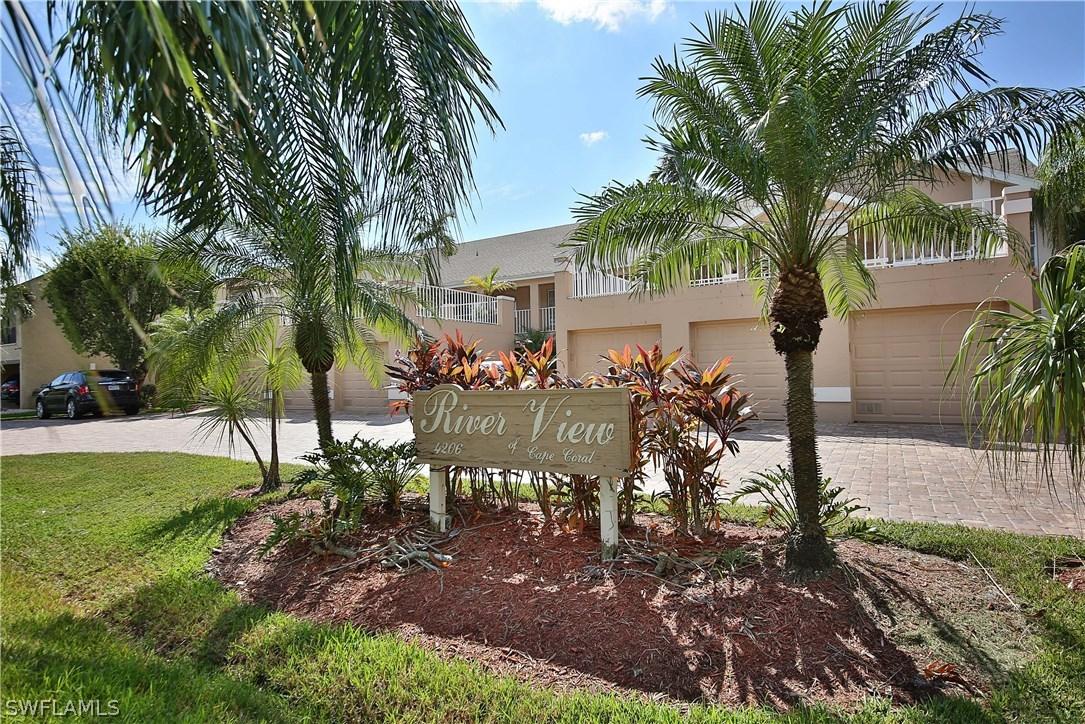 4206 SE 20th Pl. #106, Cape Coral, FL 33904