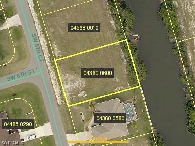 701 SW 8th Ct., Cape Coral, FL 33991