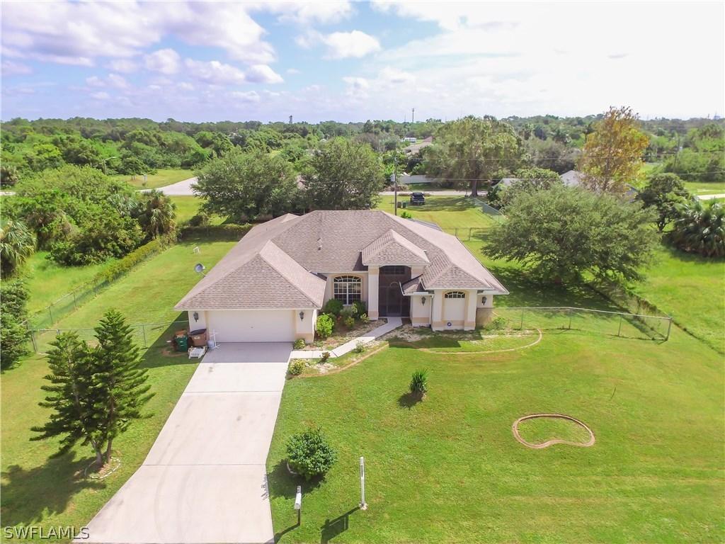 2607 NE 22nd Ave., Cape Coral, FL 33909