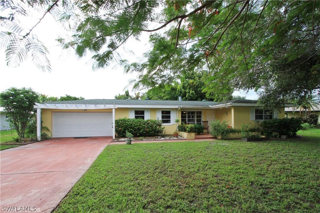 5089 Greenbriar Dr., Fort Myers, FL 33919