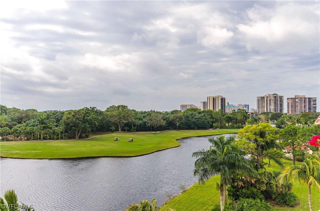 6360 Pelican Bay Blvd. #C PH-6, Naples, FL 34108