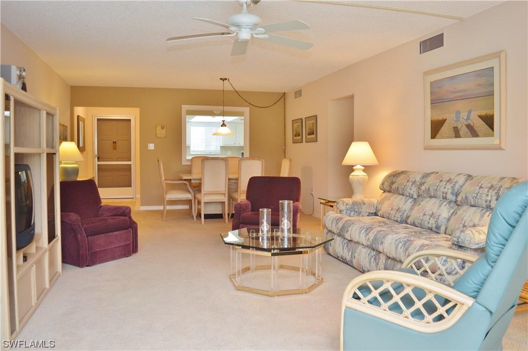 215 Cypress Way #C8, Naples, FL 34110