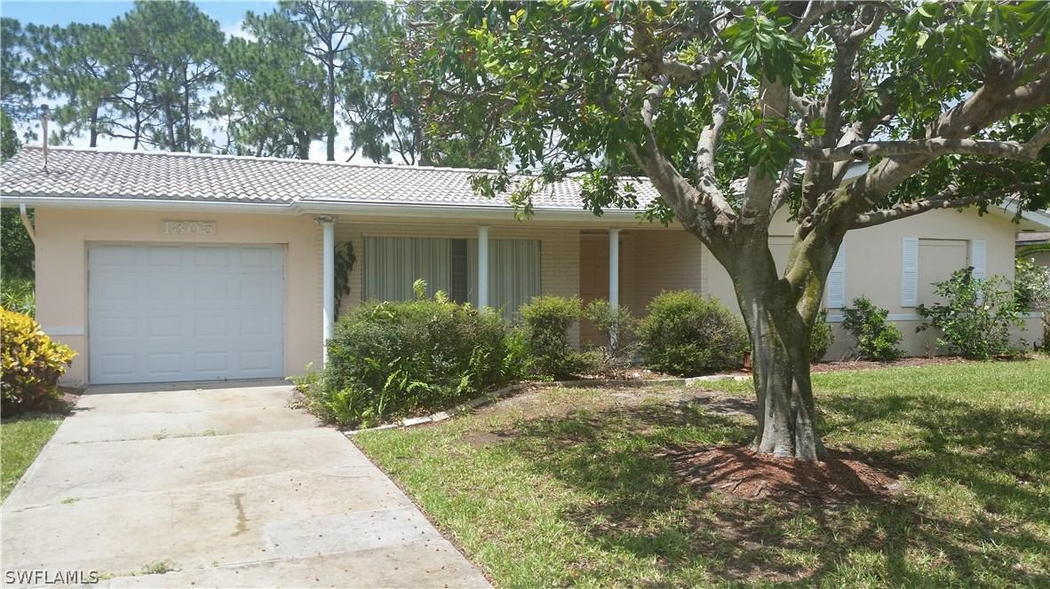 1305 SW 21st Ter., Cape Coral, FL 33991