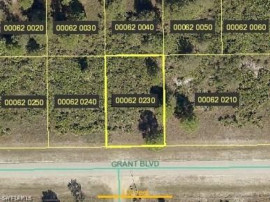 827 Grant Blvd., Lehigh Acres, FL 33974