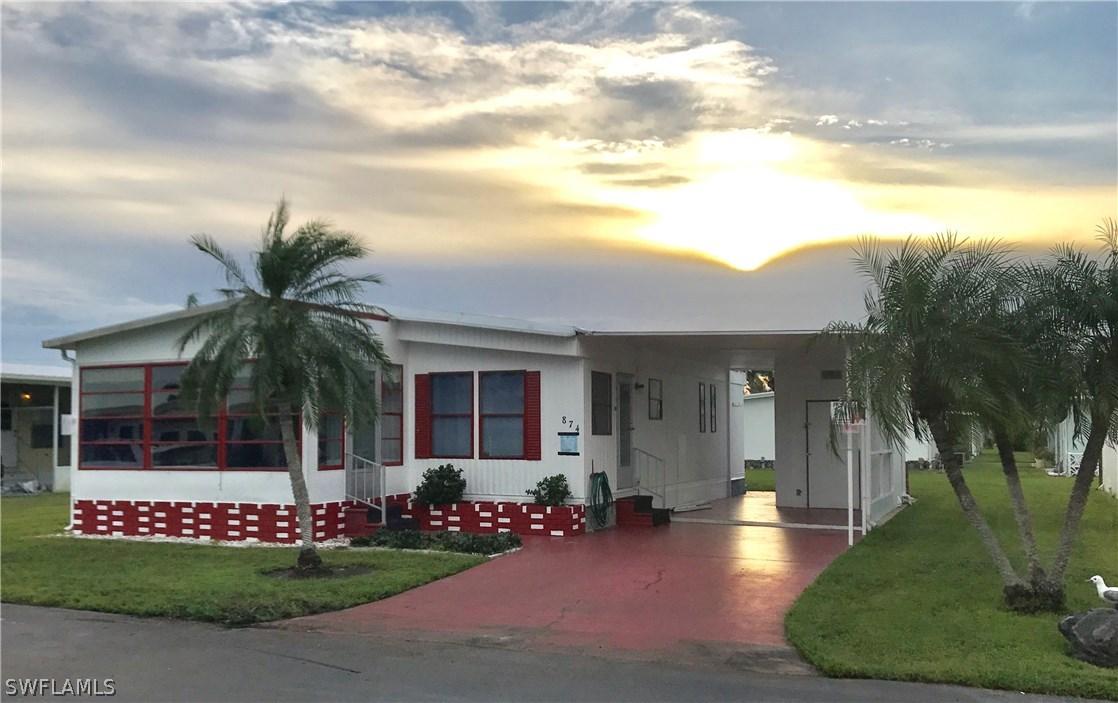 874 Moonlight Dr., North Fort Myers, FL 33917