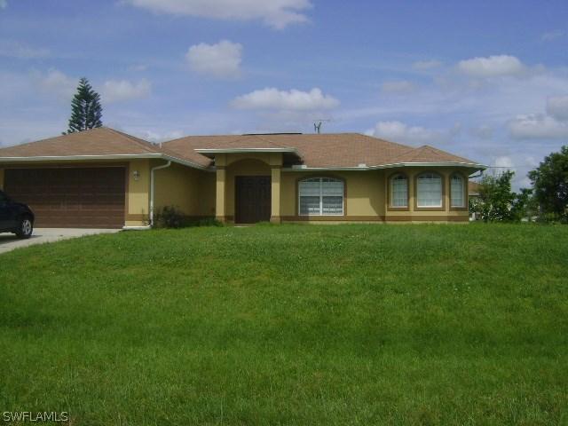 301 NW 4th Ter., Cape Coral, FL 33993