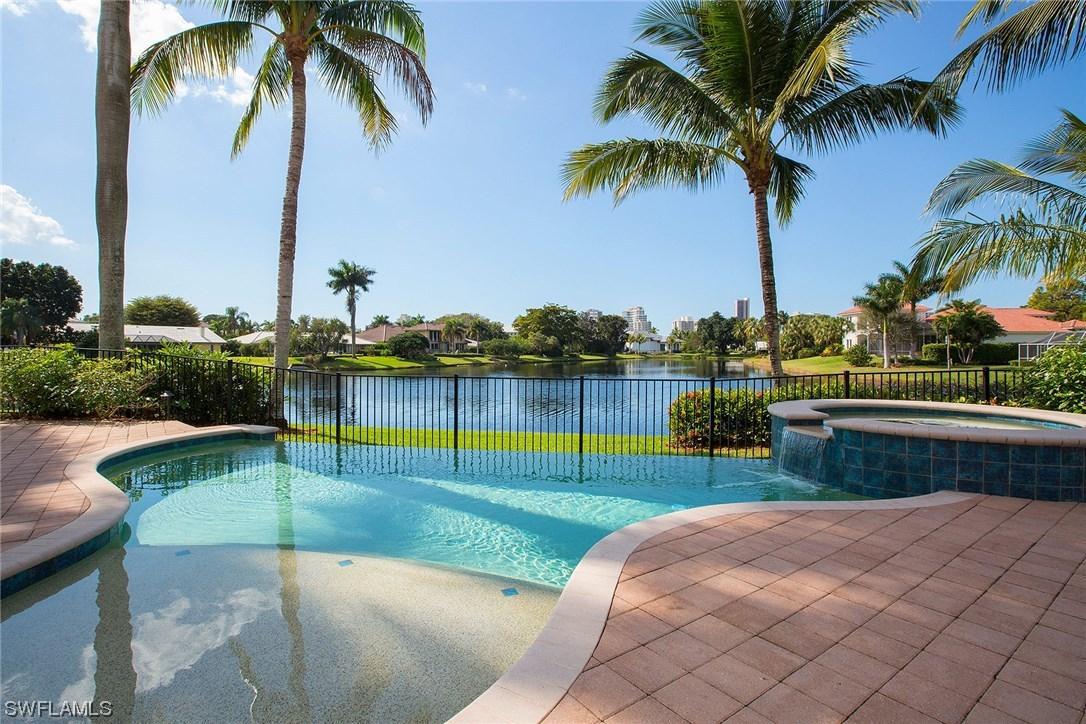 4790 Whispering Pine Way, Naples, FL 34103