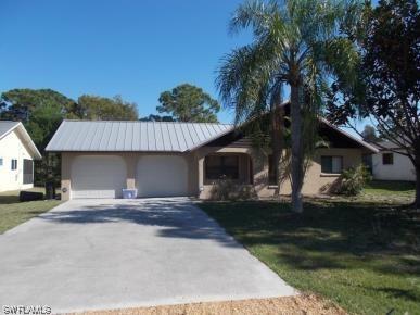 4552 Santiago Ln., Bonita Springs, FL 34134