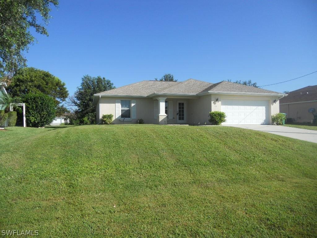 19 NW 28th Ter., Cape Coral, FL 33993