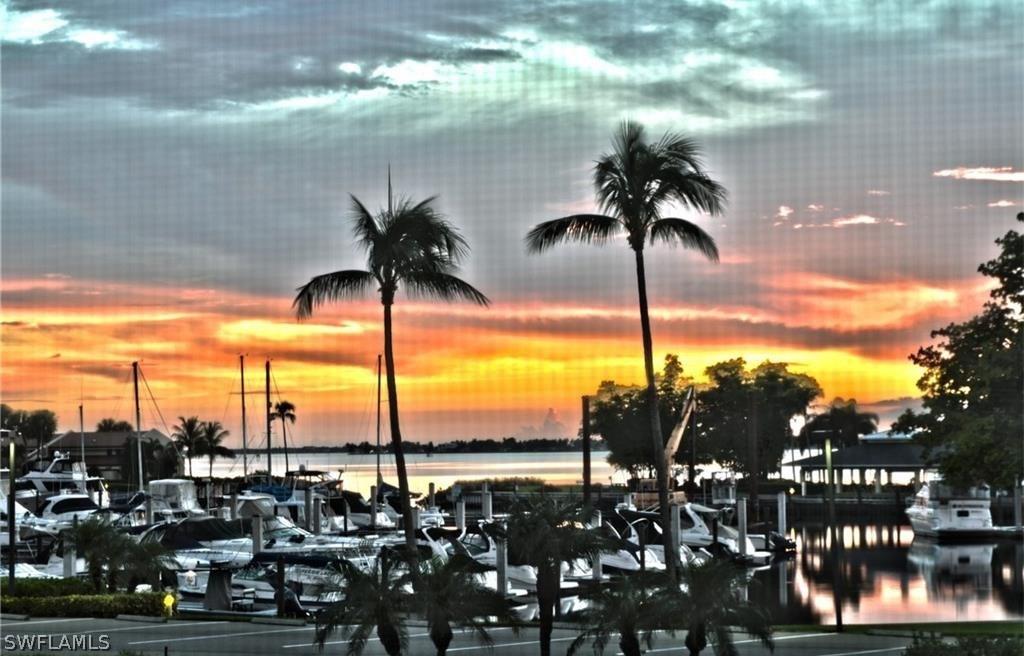 9435 Sunset Harbor Ln. #211, Fort Myers, FL 33919