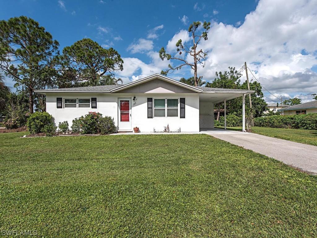 705 91st Ave., Naples, FL 34108