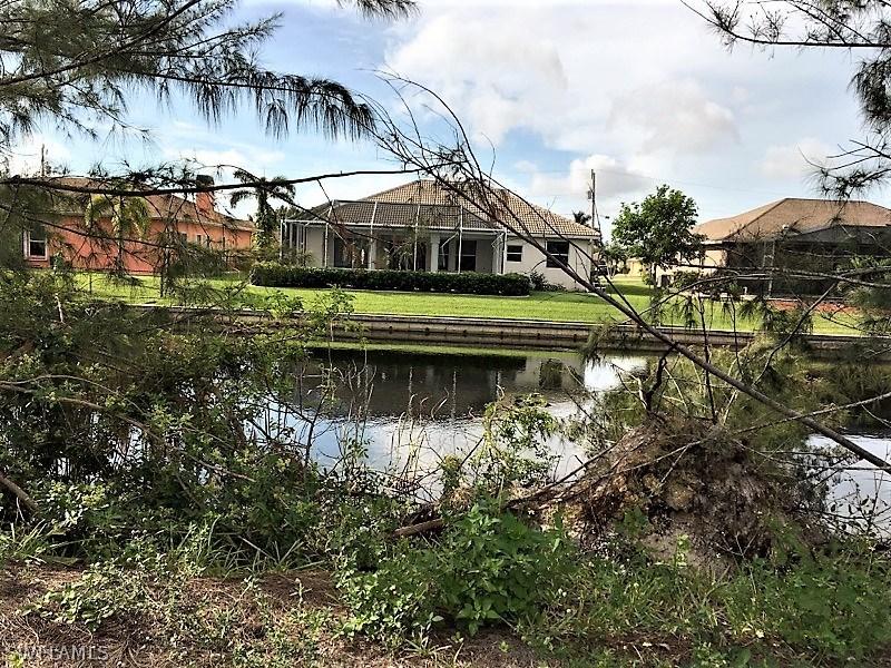 128 SE 21st Ter., Cape Coral, FL 33990