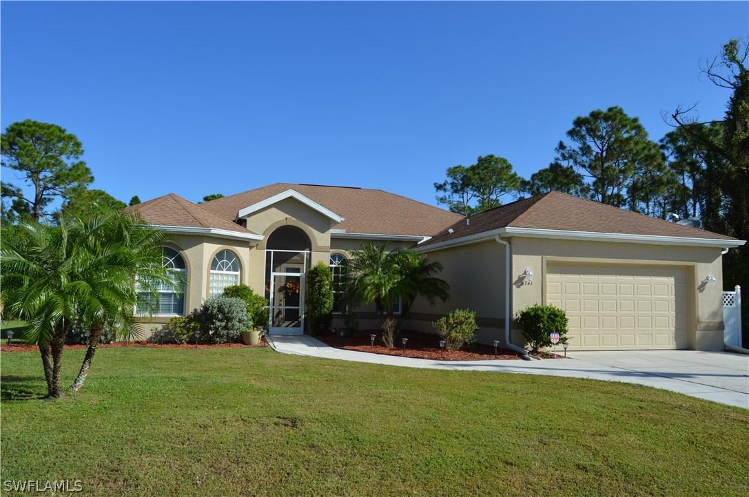 6741 Eagle Tree Ct., North Fort Myers, FL 33917
