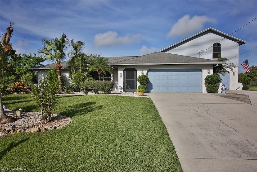 128 SE 8th Pl., Cape Coral, FL 33990