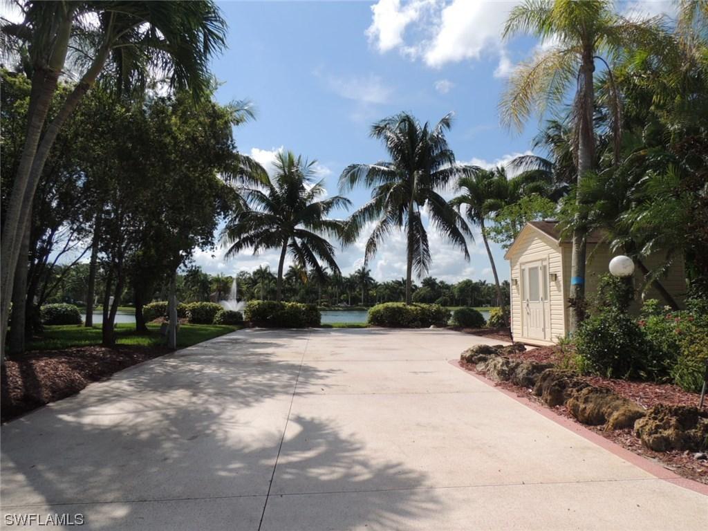 4856 Carriage Ct., Naples, FL 34114