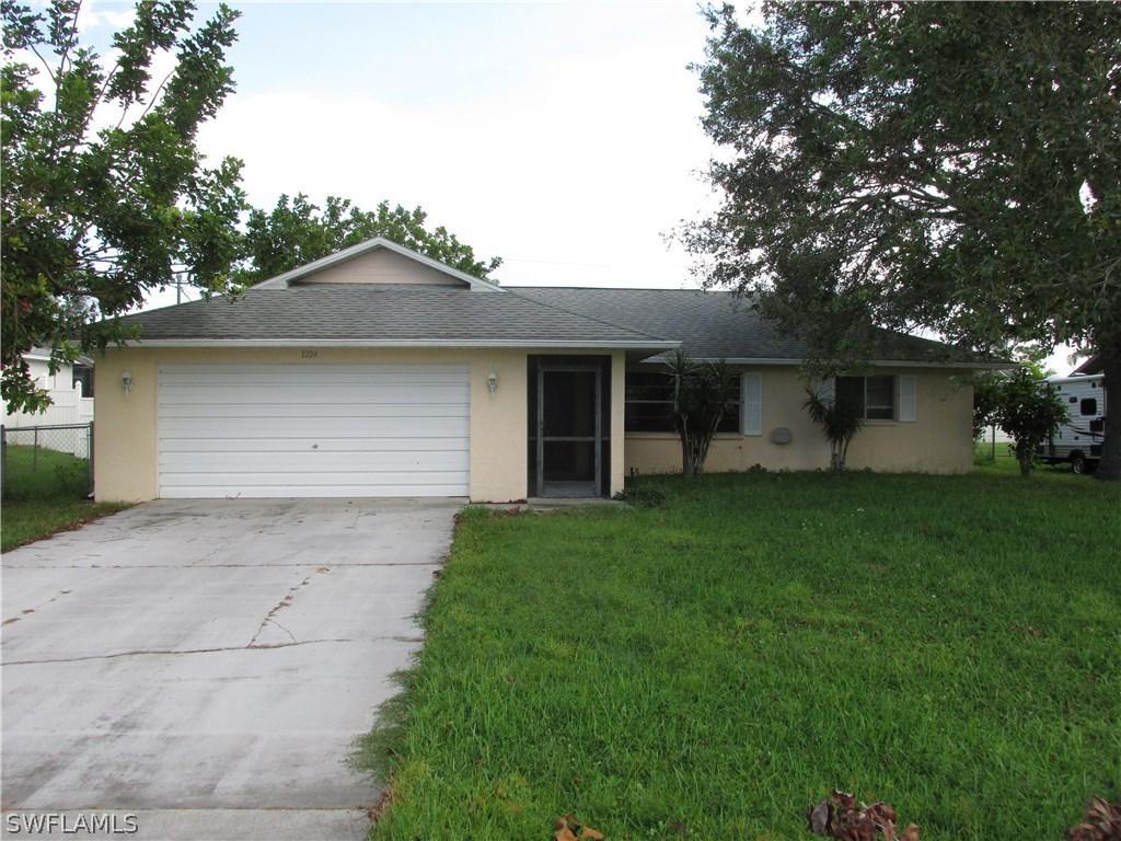 1224 SW 32nd Ter., Cape Coral, FL 33914