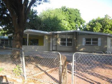 906 Narcissus St., North Fort Myers, FL 33903