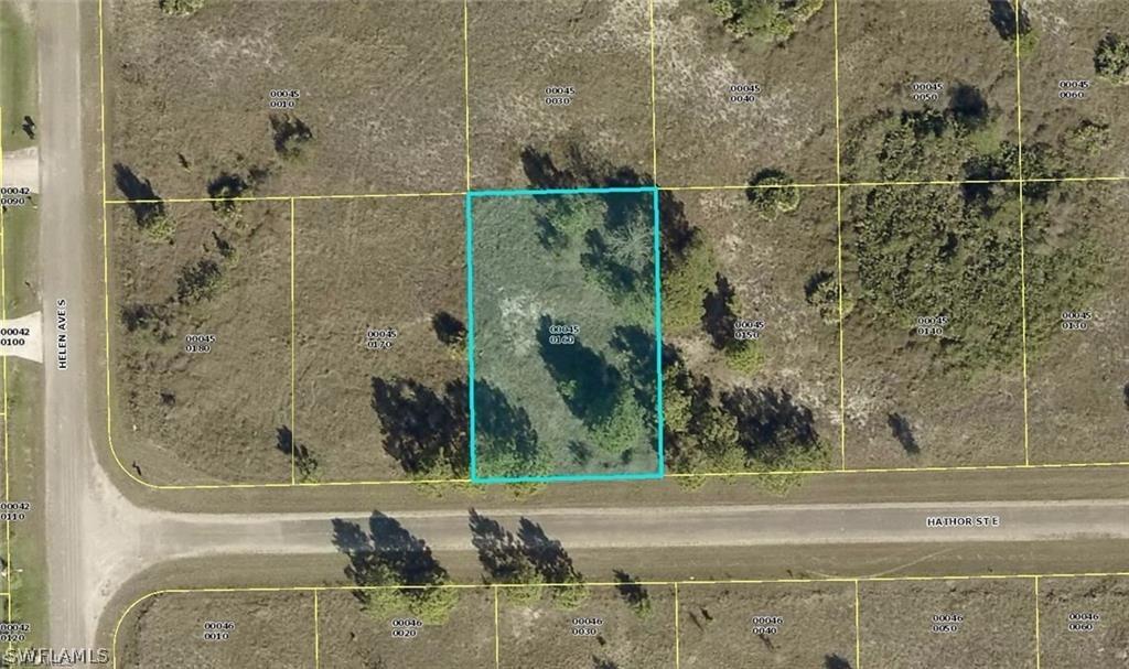 1243 Hathor St., Lehigh Acres, FL 33974