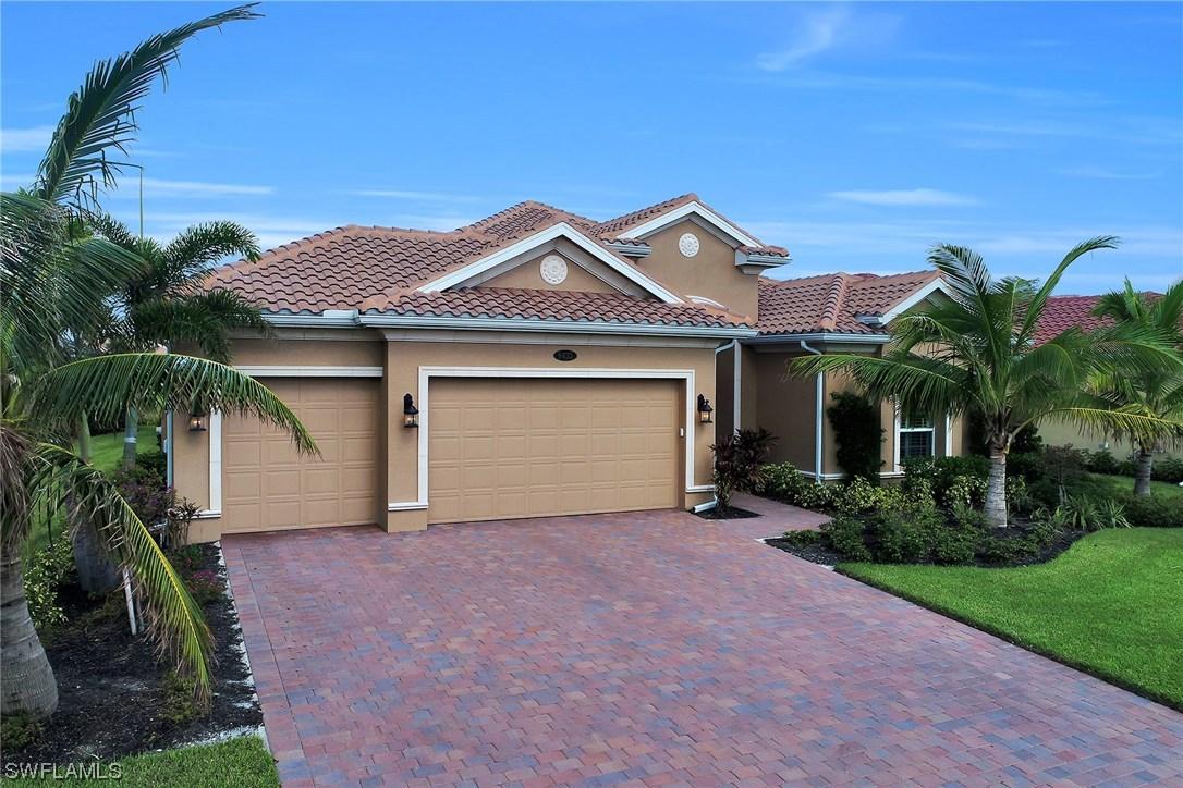 9433 Lagomar Ct., Naples, FL 34114