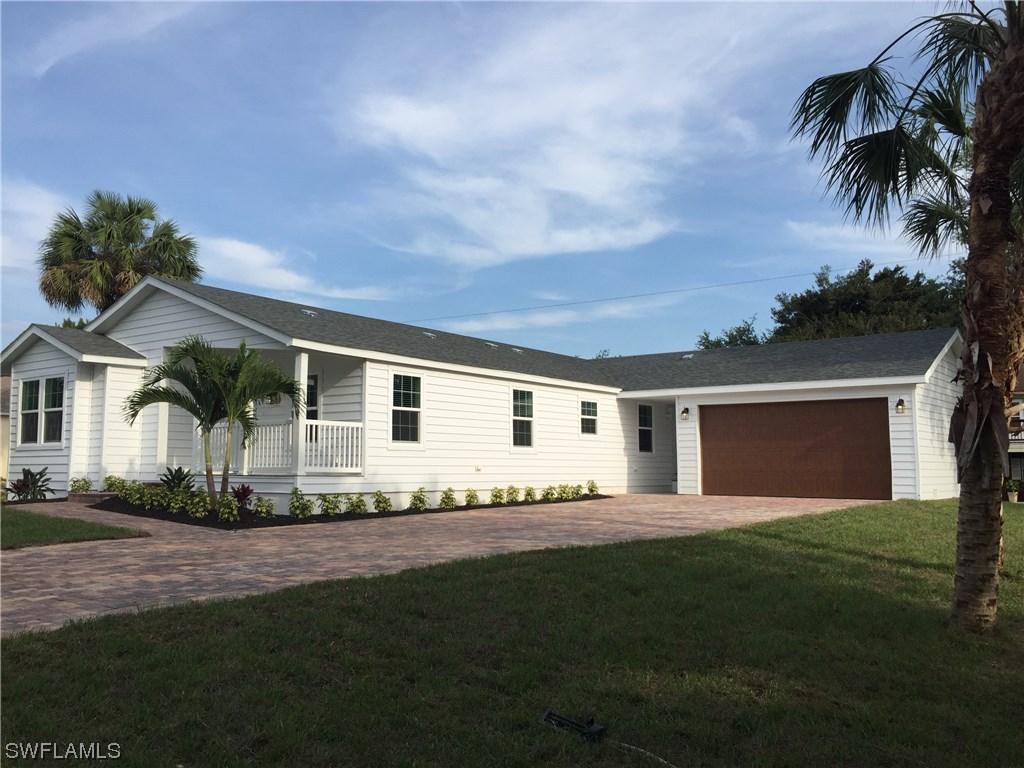 4671 Villa Capri Ln., Bonita Springs, FL 34134