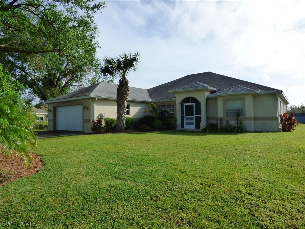 918 Broadway Ave., Lehigh Acres, FL 33972