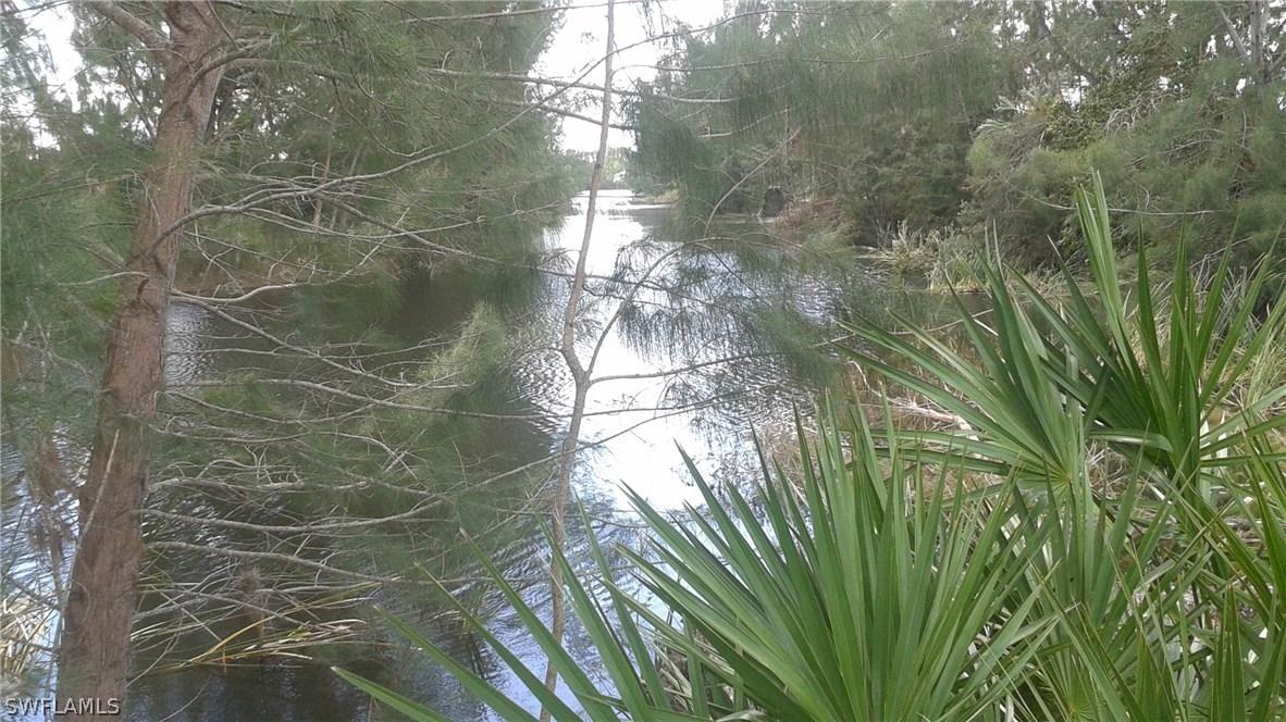 626 NW 6th St., Cape Coral, FL 33993