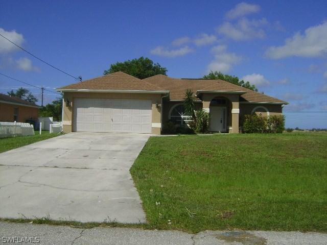 520 NW 7th Pl., Cape Coral, FL 33993