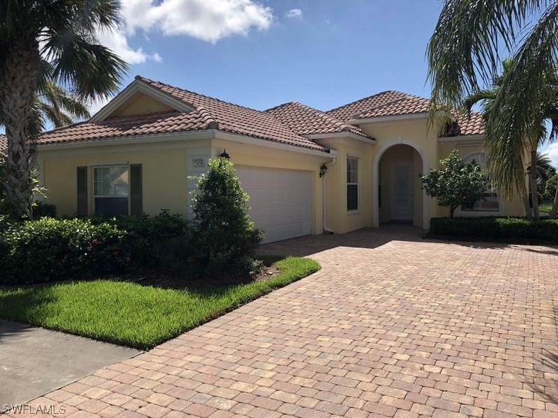 7658 Hernando Ct., Naples, FL 34114