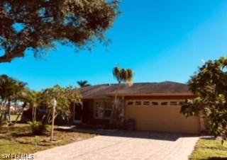2815 SE 19th Pl., Cape Coral, FL 33904