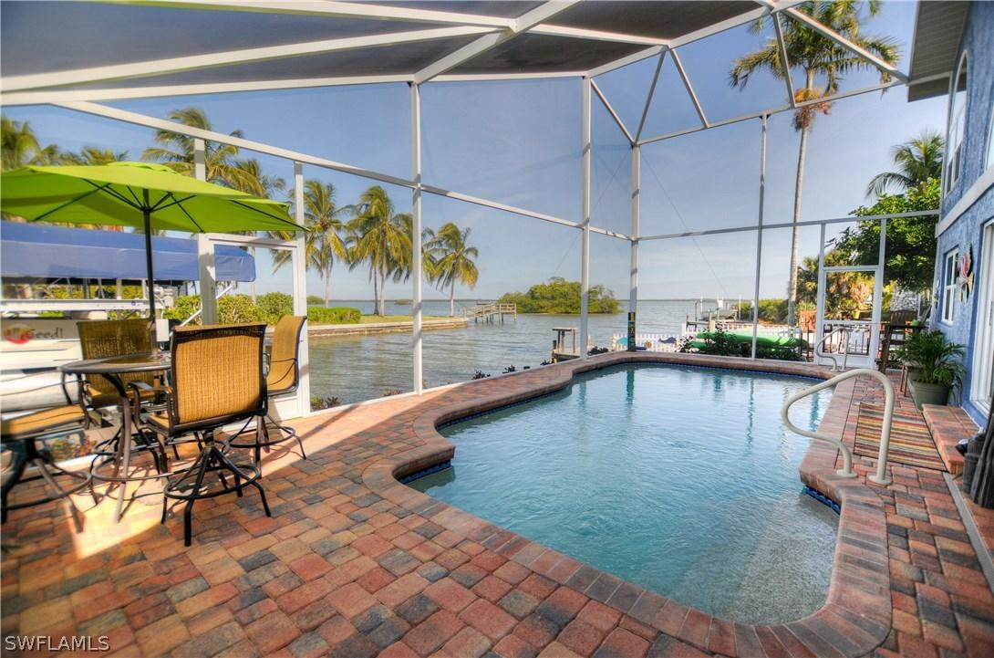 285 Albatross St., Fort Myers Beach, FL 33931