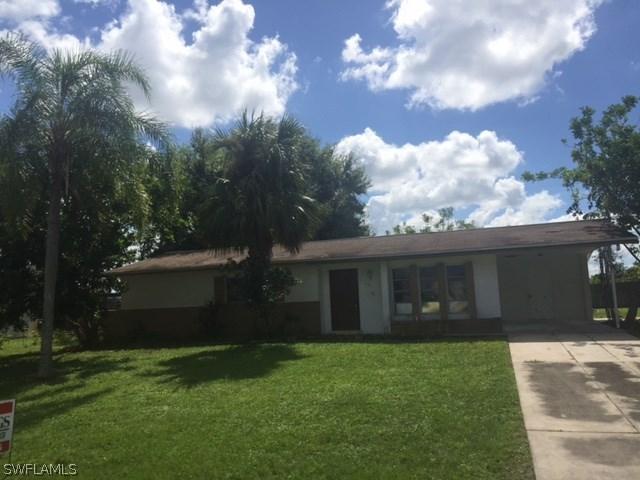 1516 Huntdale St., Lehigh Acres, FL 33936