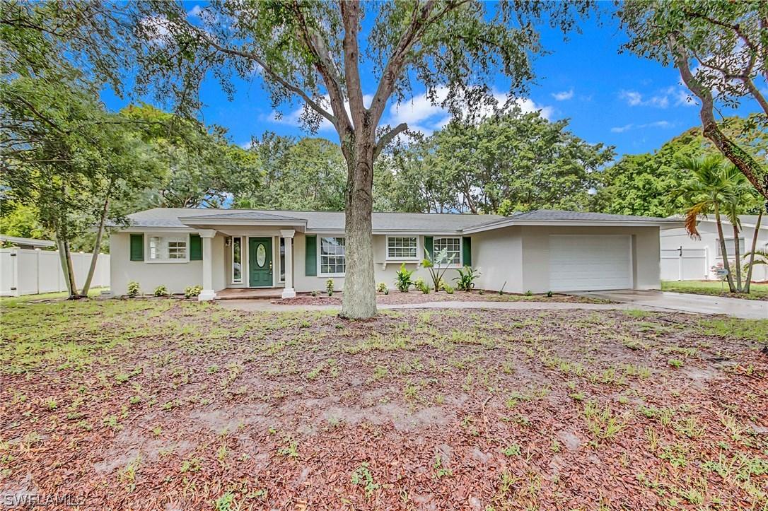534 Sanford Dr., Fort Myers, FL 33919