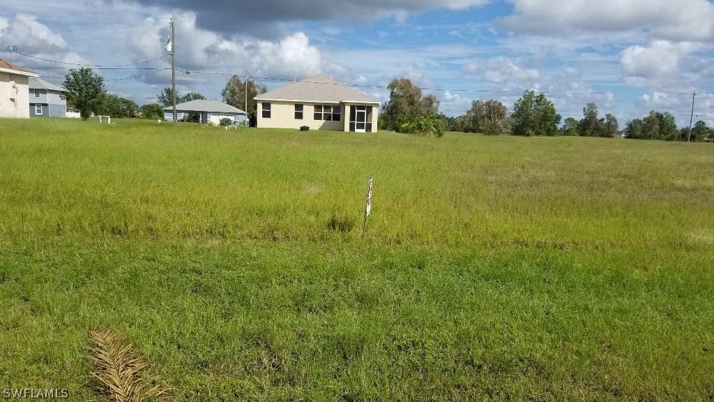 1625 NW 5th Pl., Cape Coral, FL 33993