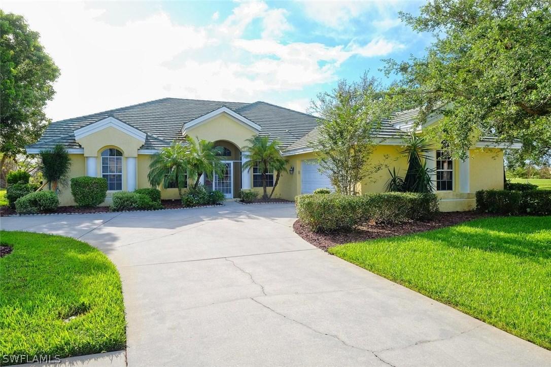 2213 Colefax Ct., Lehigh Acres, FL 33973