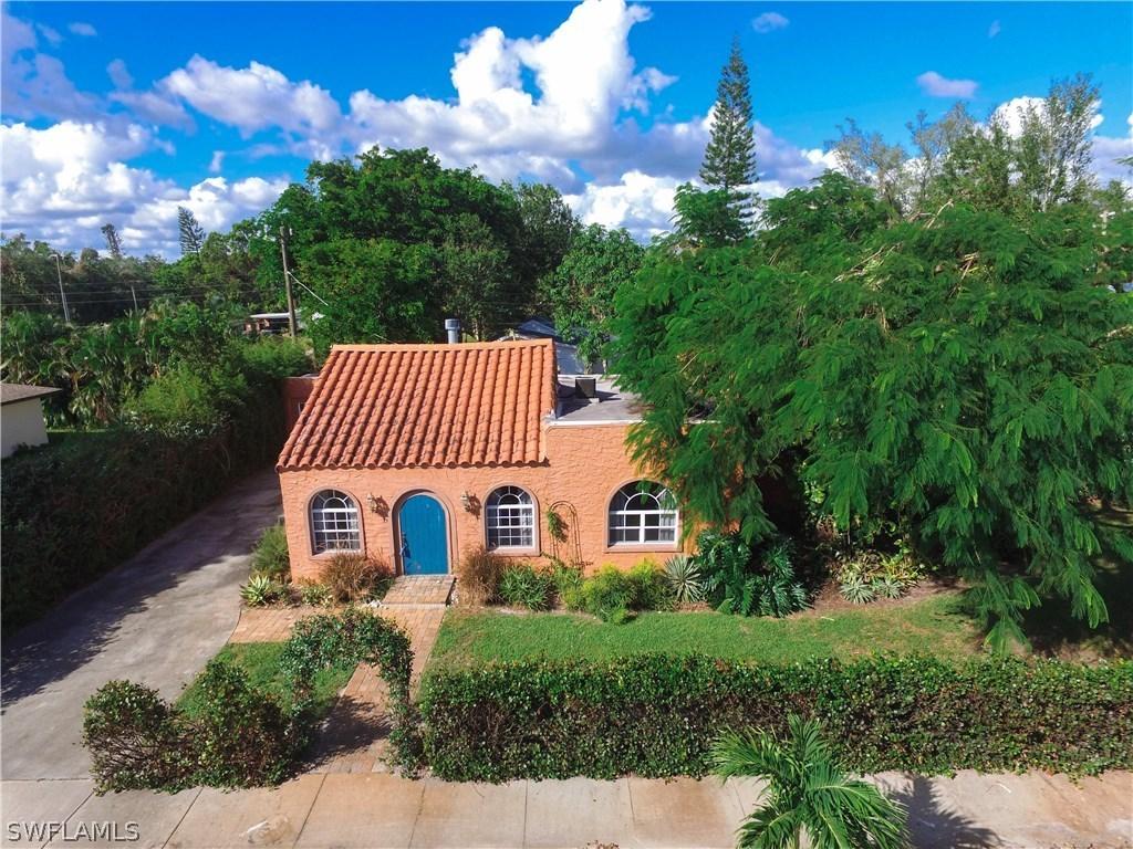 1523 Cordova Ave., Fort Myers, FL 33901