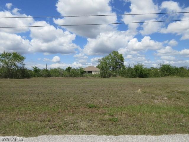 619 NE 11th Ter., Cape Coral, FL 33909