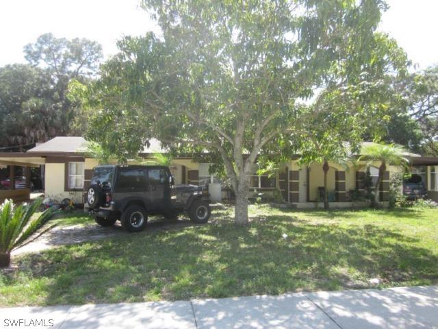 2244 Dora St., Fort Myers, FL 33901