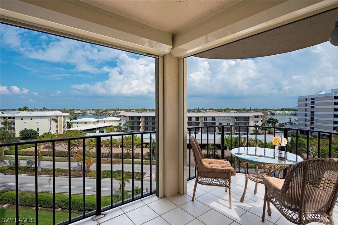 3215 Gulf Shore Blvd. #412N, Naples, FL 34103