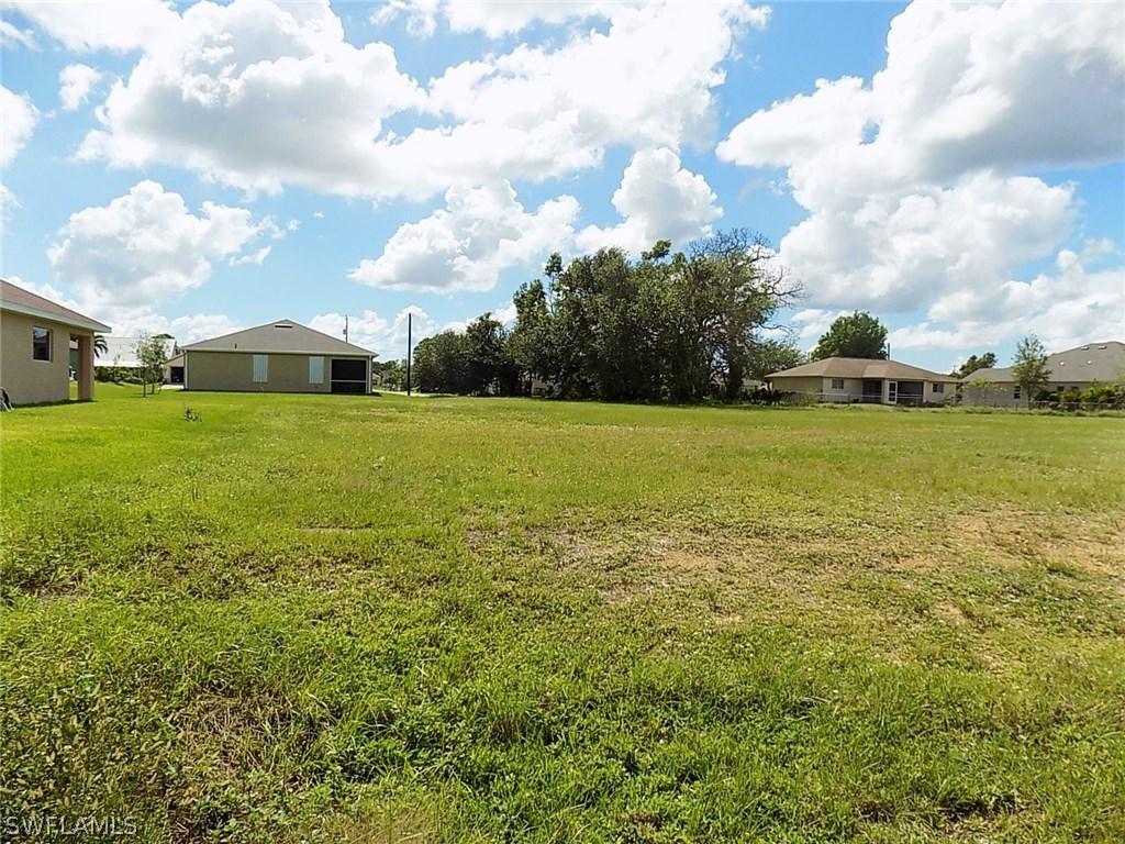 1826 SW Trafalgar Pkwy., Cape Coral, FL 33991