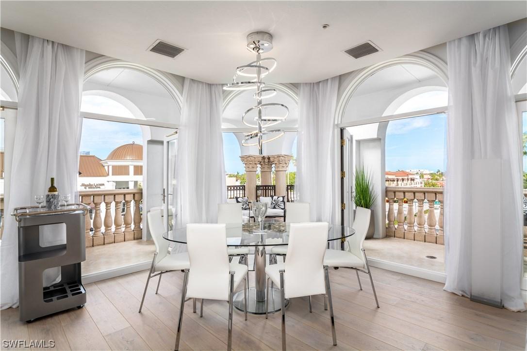 900 5th Ave. #303, Naples, FL 34102