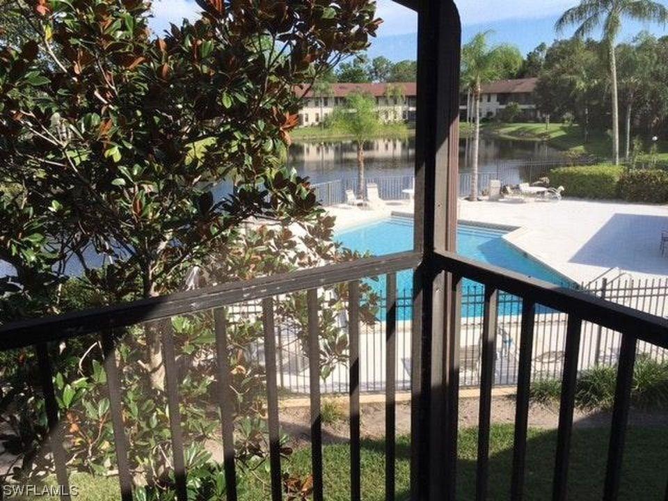 5257 Treetops Dr. #X-202, Naples, FL 34113