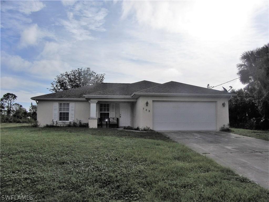 733 Milano Ave., Lehigh Acres, FL 33974