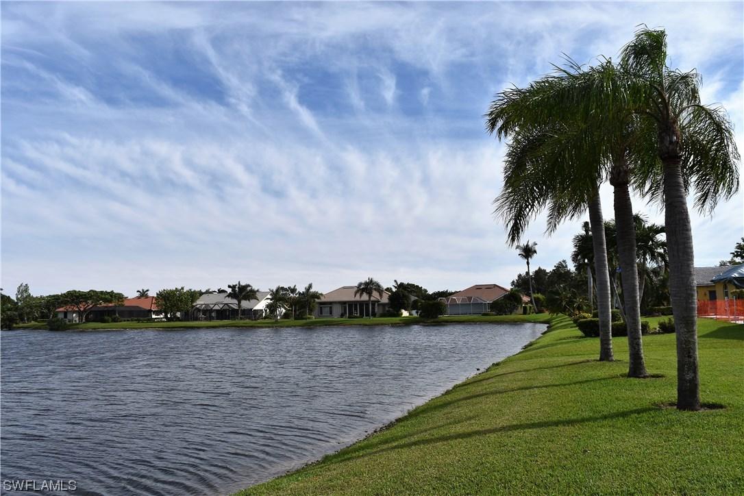 6772 Compton Ln., Naples, FL 34104