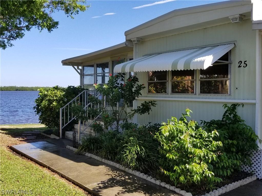 25 Helen Ln., Fort Myers Beach, FL 33931