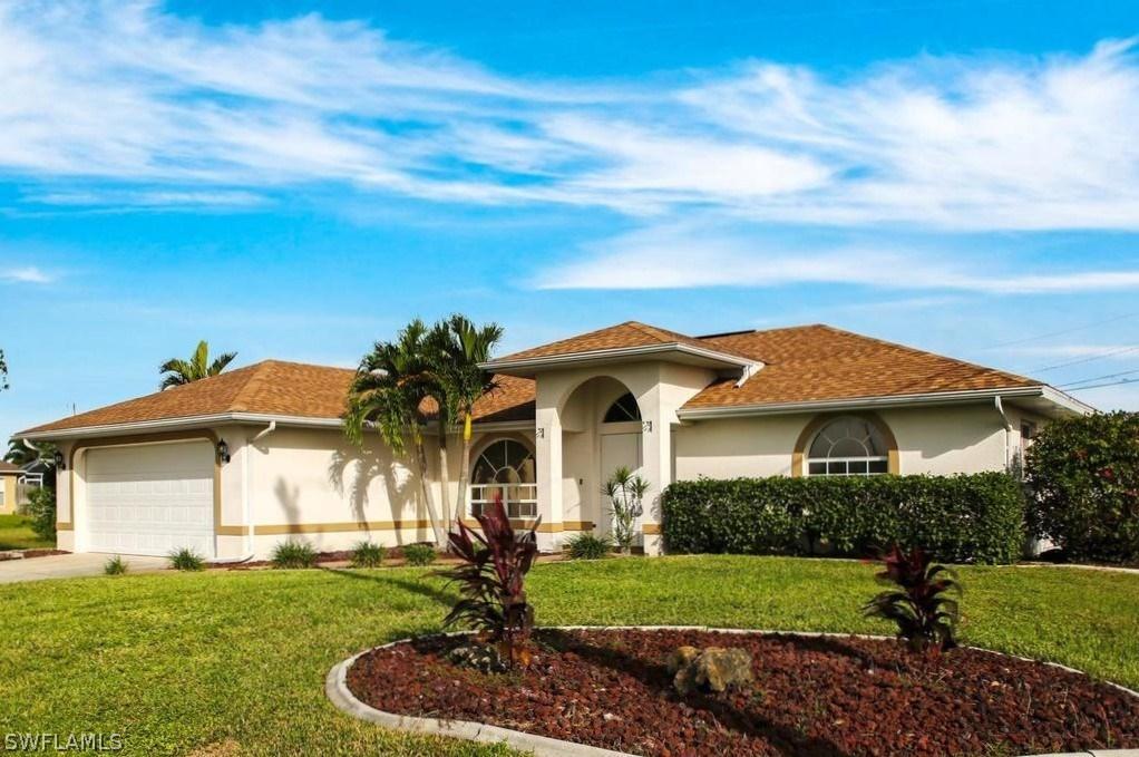 129 NE 11th Ter., Cape Coral, FL 33909