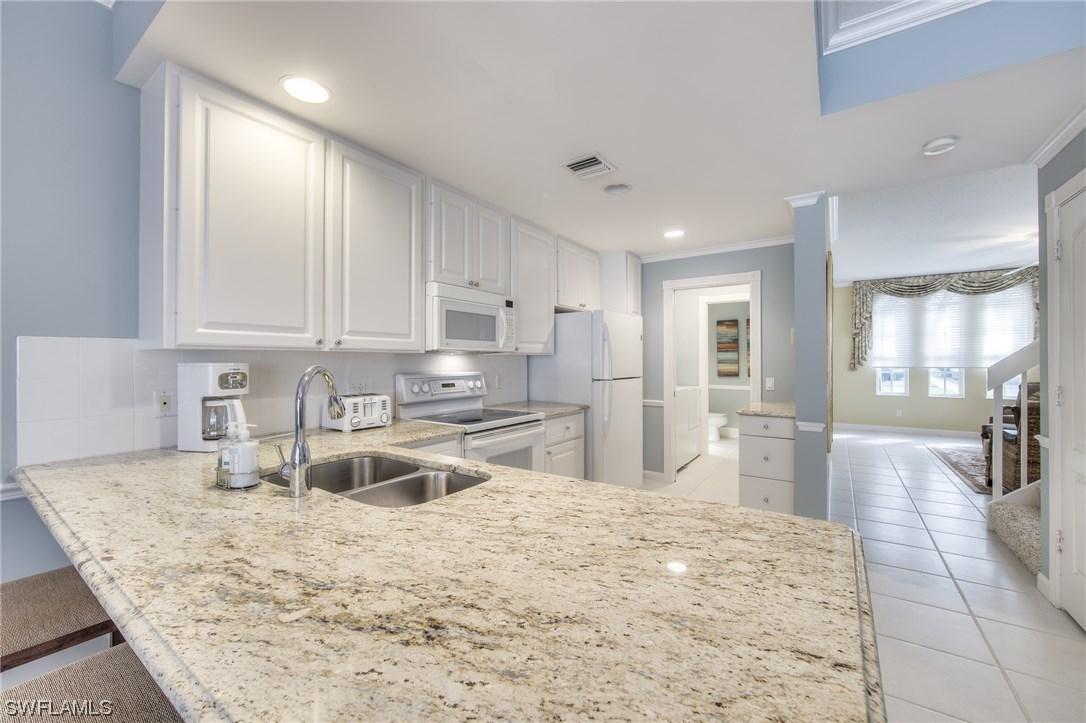 6077 Islandwalk Blvd., Naples, FL 34119