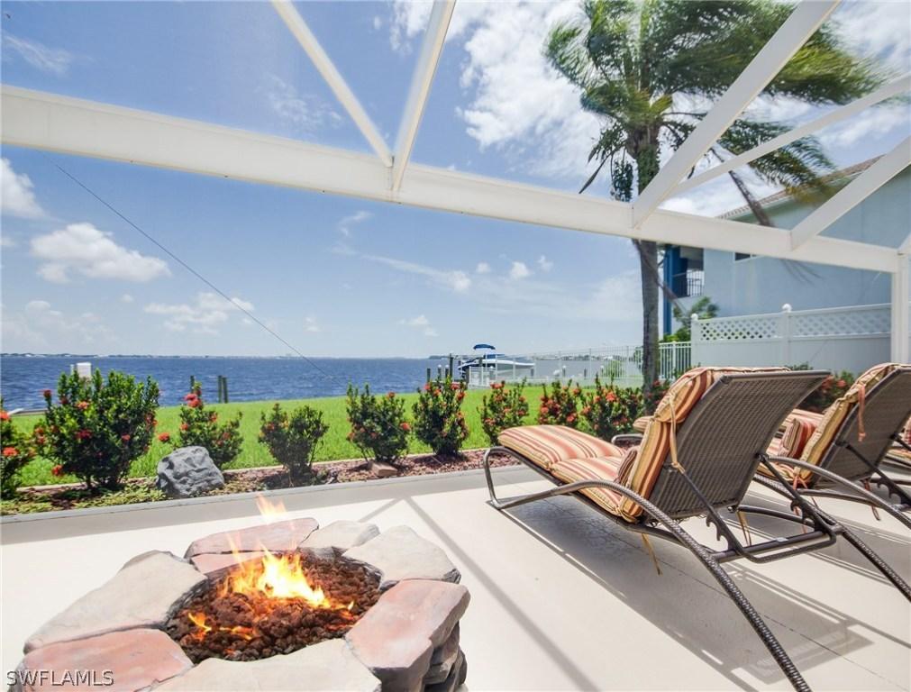 2298 SE 28th St., Cape Coral, FL 33904