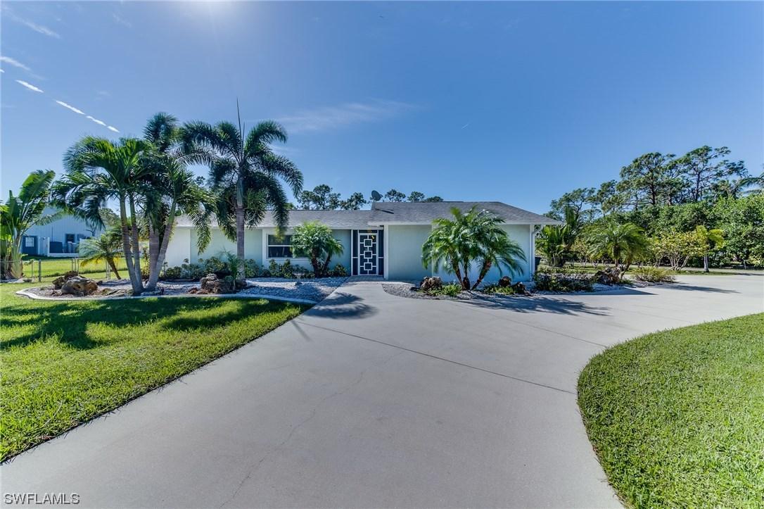 15885 Cindy Ct., Fort Myers, FL 33908